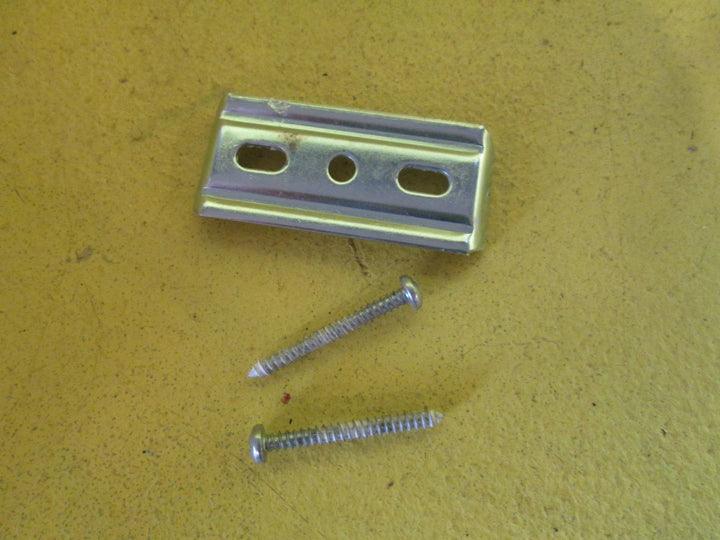 Rectangle Securing Mount & Screws 55W x 25D