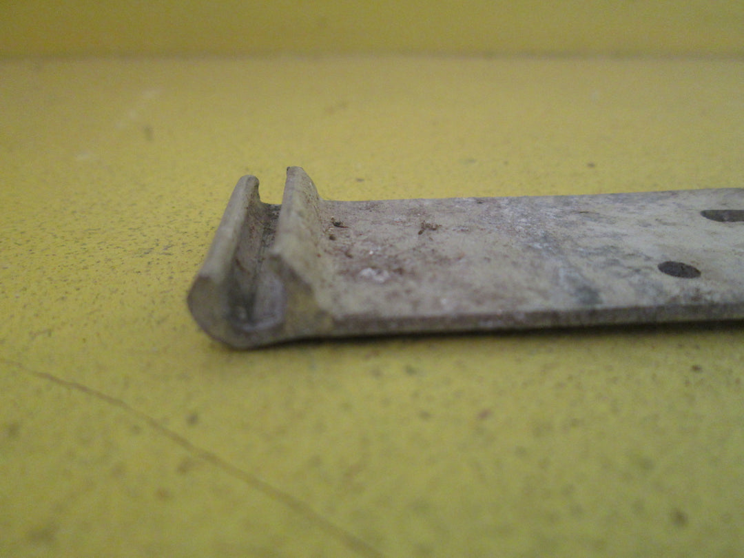 Aluminium Brackets 77L x 25H