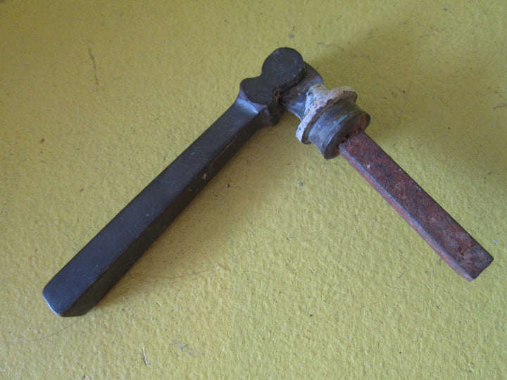 Art Deco Square Drop Door Handle 100L x 12SQ/60L