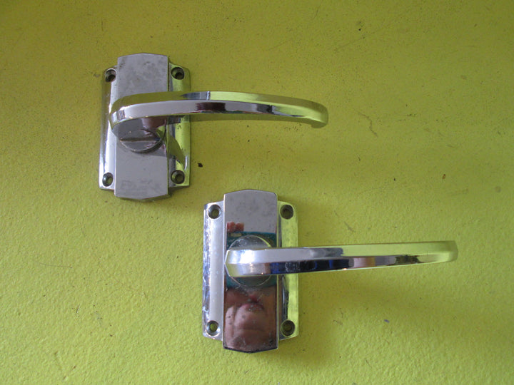 Art Deco Yale Stepped Latch Handles with Inverted V Curve Designed Lever 80L x 47W/Lever 50H x 100L