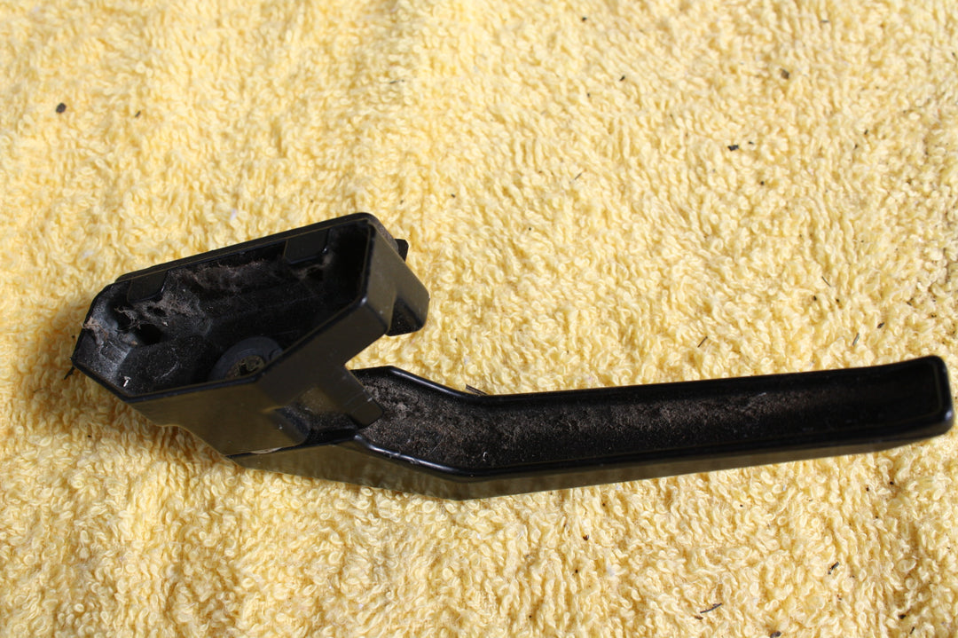 Aluminum Window Catches with Flap(125L)