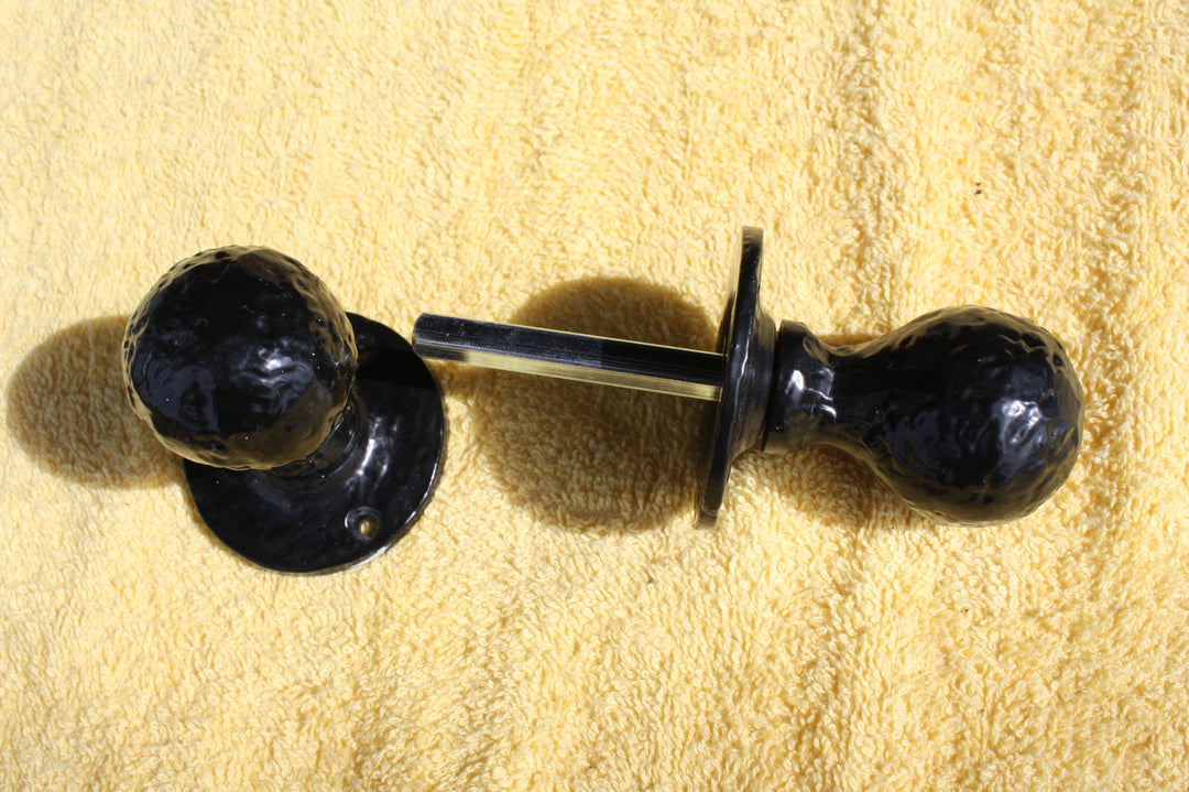 Door Knobs - Daintree SQ Acocia Set