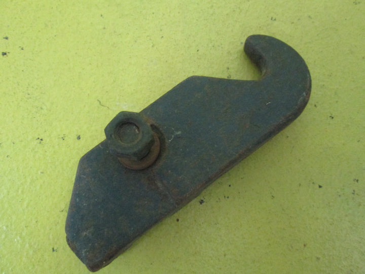 Industrial Hook Fastener 10559 105L x 35W