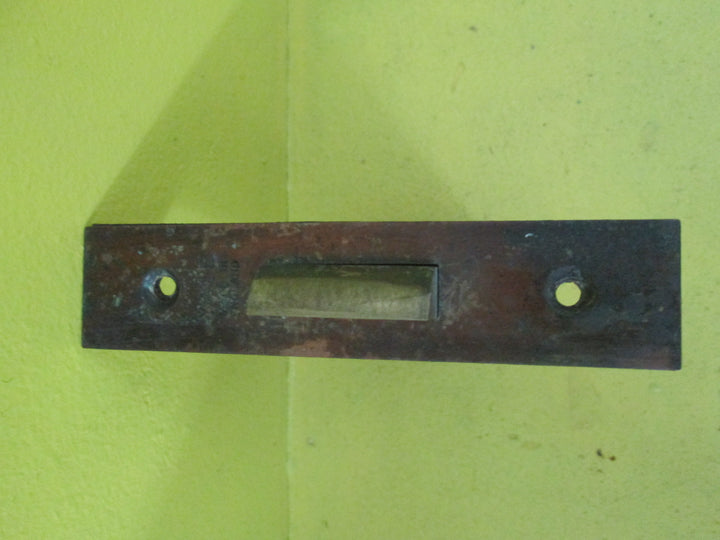 Yale Wide Tongue Latch Mortice Lock Plate 120L x 27W/70L x 95D(75 Axial)