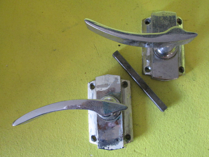 Art Deco Stepped Latch Handle with Curve Lever 79L x 48W/Lever 50H x 100L