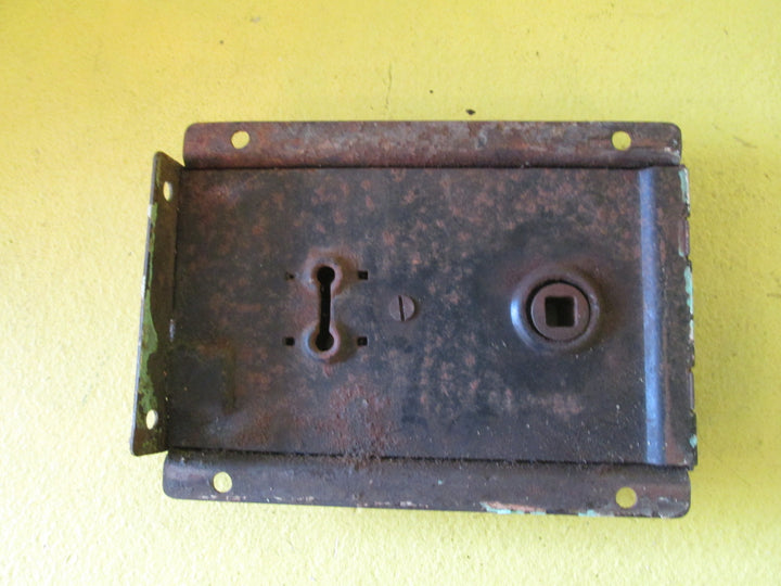 Victorian Rim Lock (110 Axial) (1)