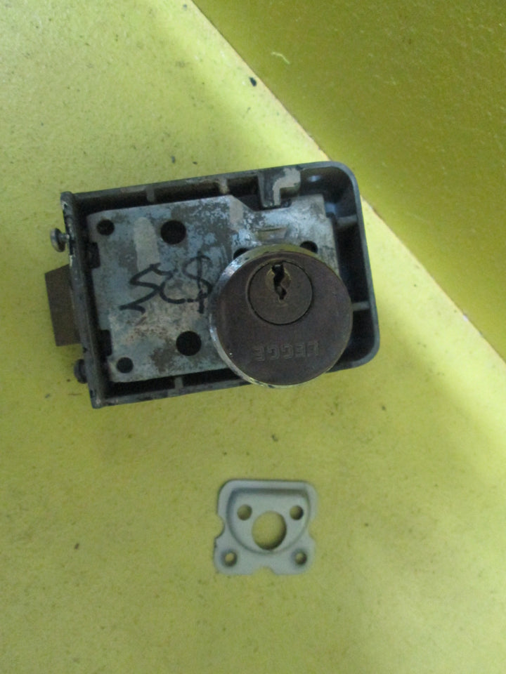 Bronze Night Latch with Rounded Rectangle Knob 95L x 65W x 20D