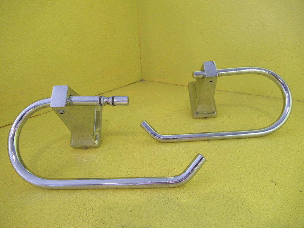 Chrome Toilet Roll Holder with Rectangle Mount.  57L x 32W x 75H, Roll 170L x 80H