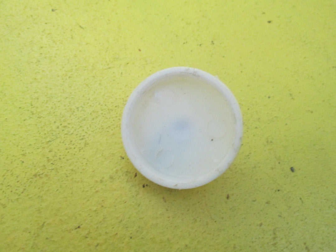Plugs - Plastic/Rubber/Metal/Porcelain & Fittings 32D-50D x 9H-12D