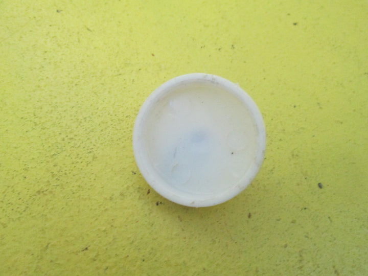 Plugs - Plastic/Rubber/Metal/Porcelain & Fittings 32D-50D x 9H-12D