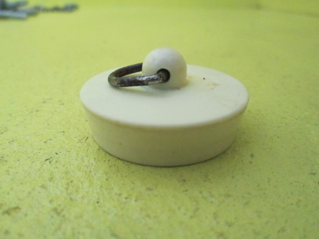 Plugs - Plastic/Rubber/Metal/Porcelain & Fittings 32D-50D x 9H-12D