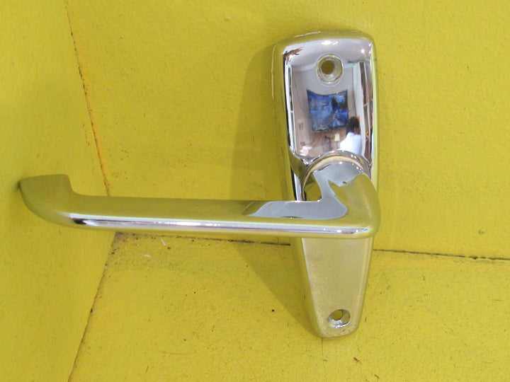 Triangle Retro Lever Handle Latch & Door Handle 147L x 39W/Lever 40H x 110L