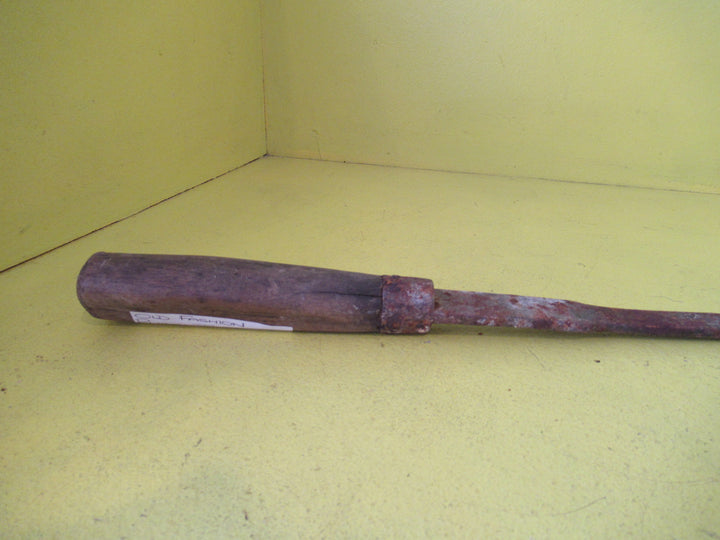 Old Fashioned Rusty Tool ??