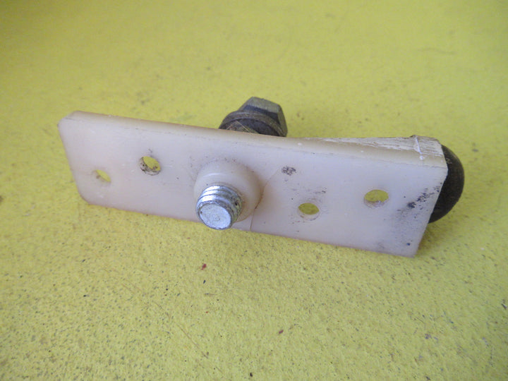 Moder Sliding Door Stoppers  90L x 35D x 25W