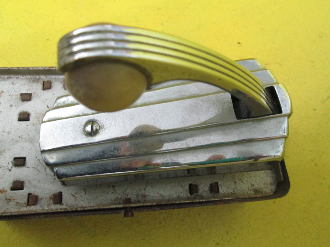 Art Deco Door Knocker 110L x 50-42W x 50D/Box170L x 80W x 50D
