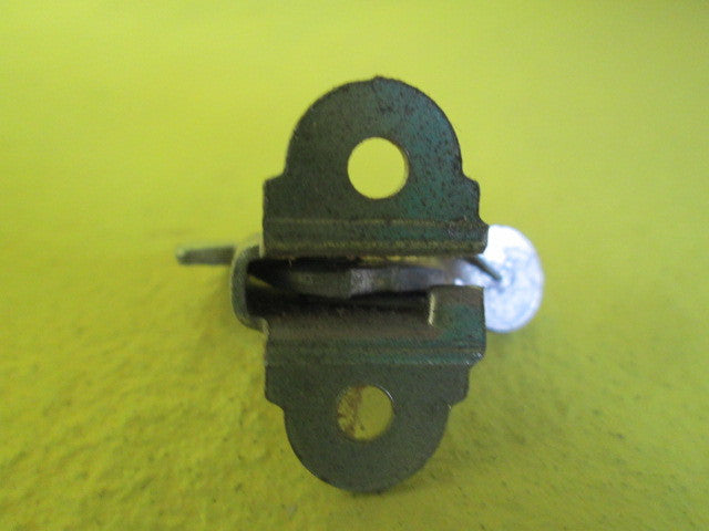 Elbow Catch Fastener/Cupboard Catch