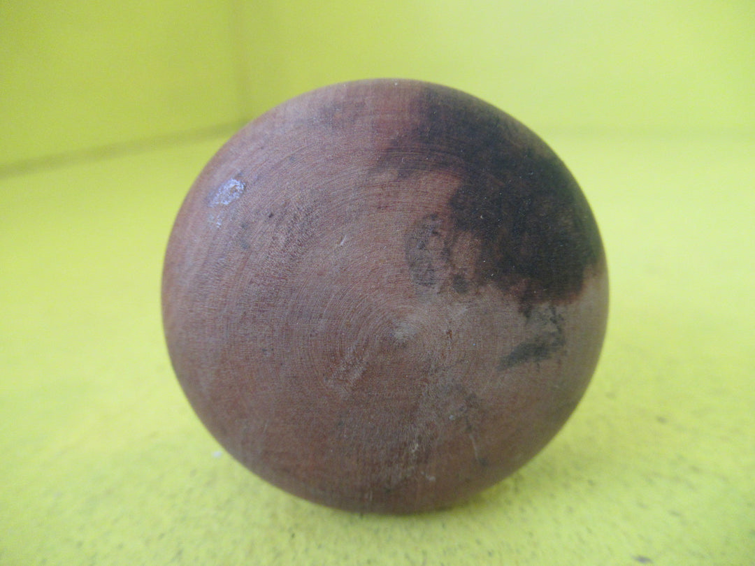 Modern Pine Wood Round Knob  400w x 250D