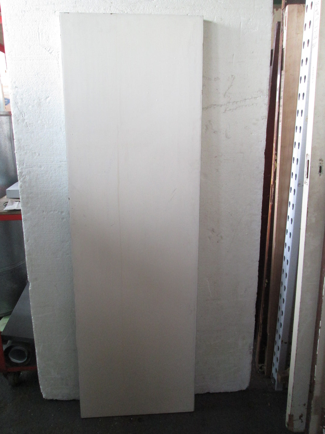Narrow Hollow Core Paint Quality 1960H x 610W x 40D