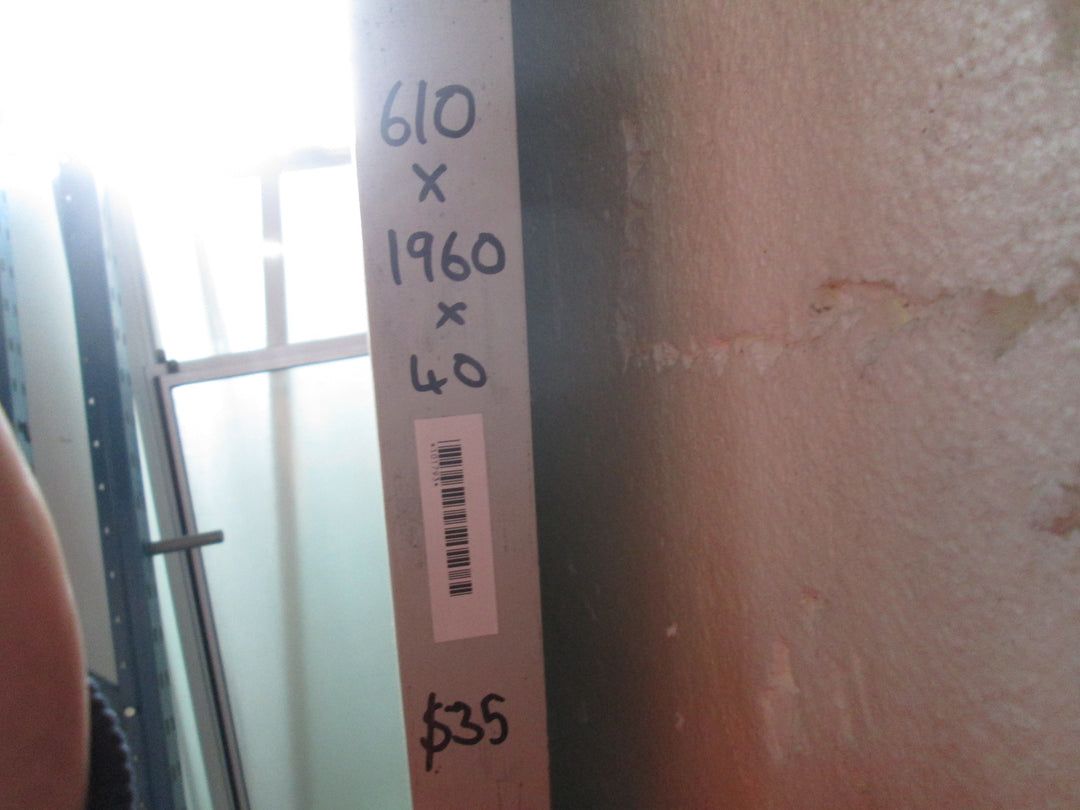 Narrow Hollow Core Paint Quality 1960H x 610W x 40D