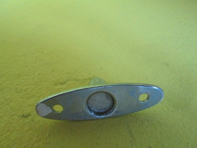 Catches for Windows Triangle Locking Pin