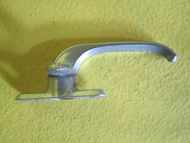 Small Chrome & Brass Spilt Rail Fasteners for Wooden Windows