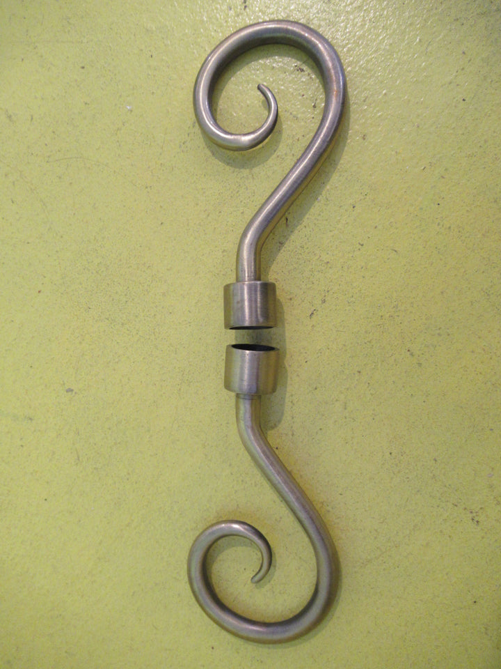 Stylish Brass Monkey Tail Curtain Rod Ends  1200L x 6.5W