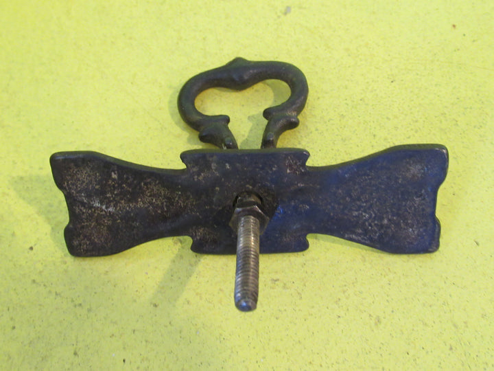 Brass Gothic Style Pull Handle 85L x 25W x 50D