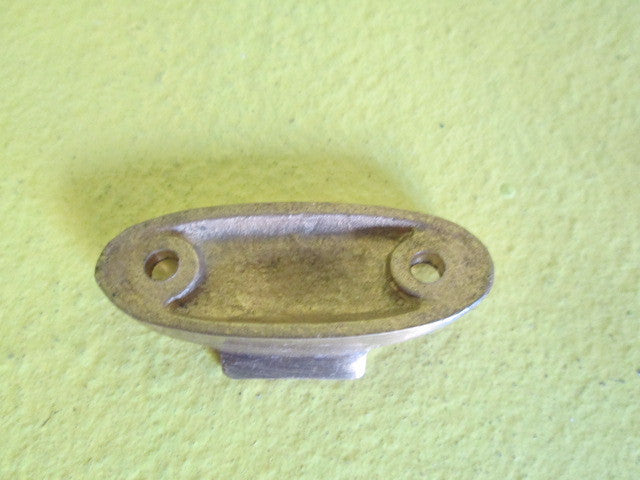 Sloping Locking Catches
