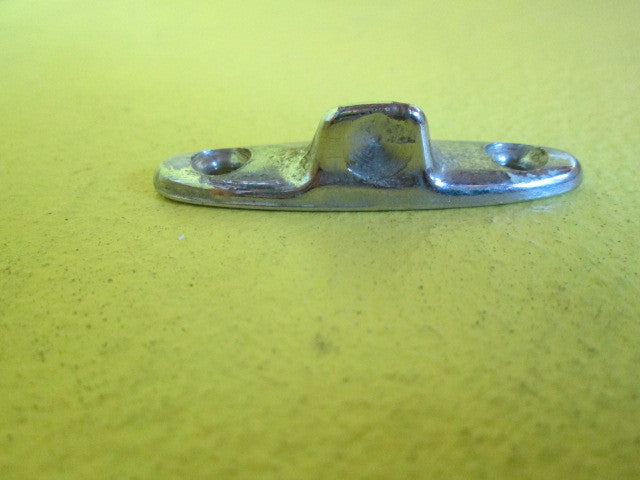 Sloping Locking Catches