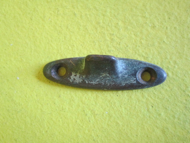 Sloping Locking Catches