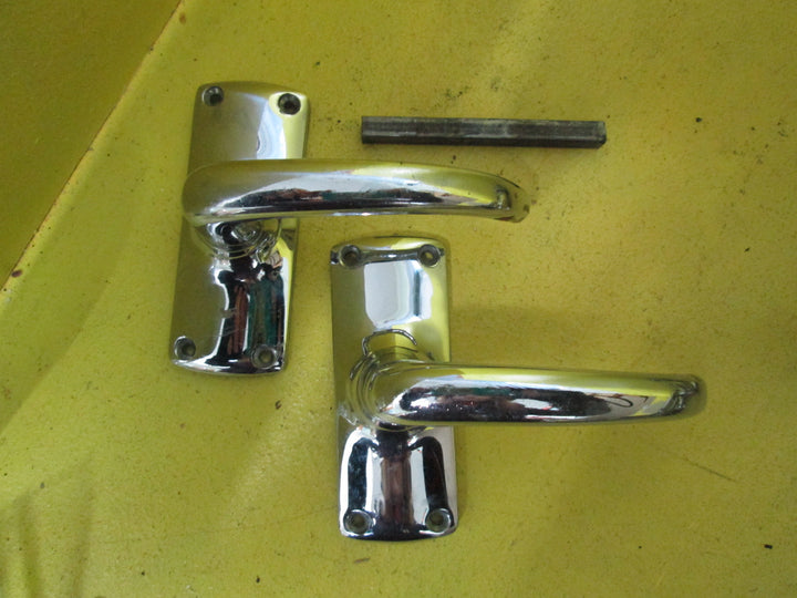 Legge Pacific 55 4 Hole Lever Latch Handles 100L x 40W/Lever 105L x 55W