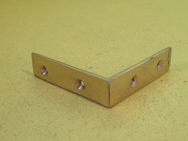 Small Brass Wall Bracket   60L x 60D x 15W