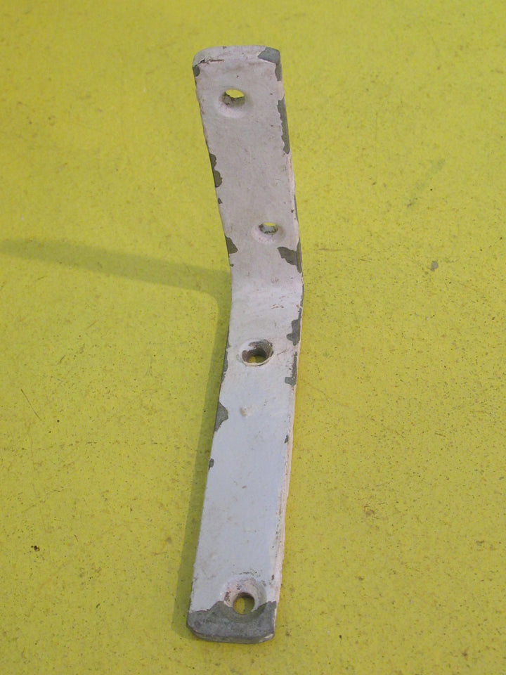 Small Steel Wall Bracket  80L x 100D x 20W