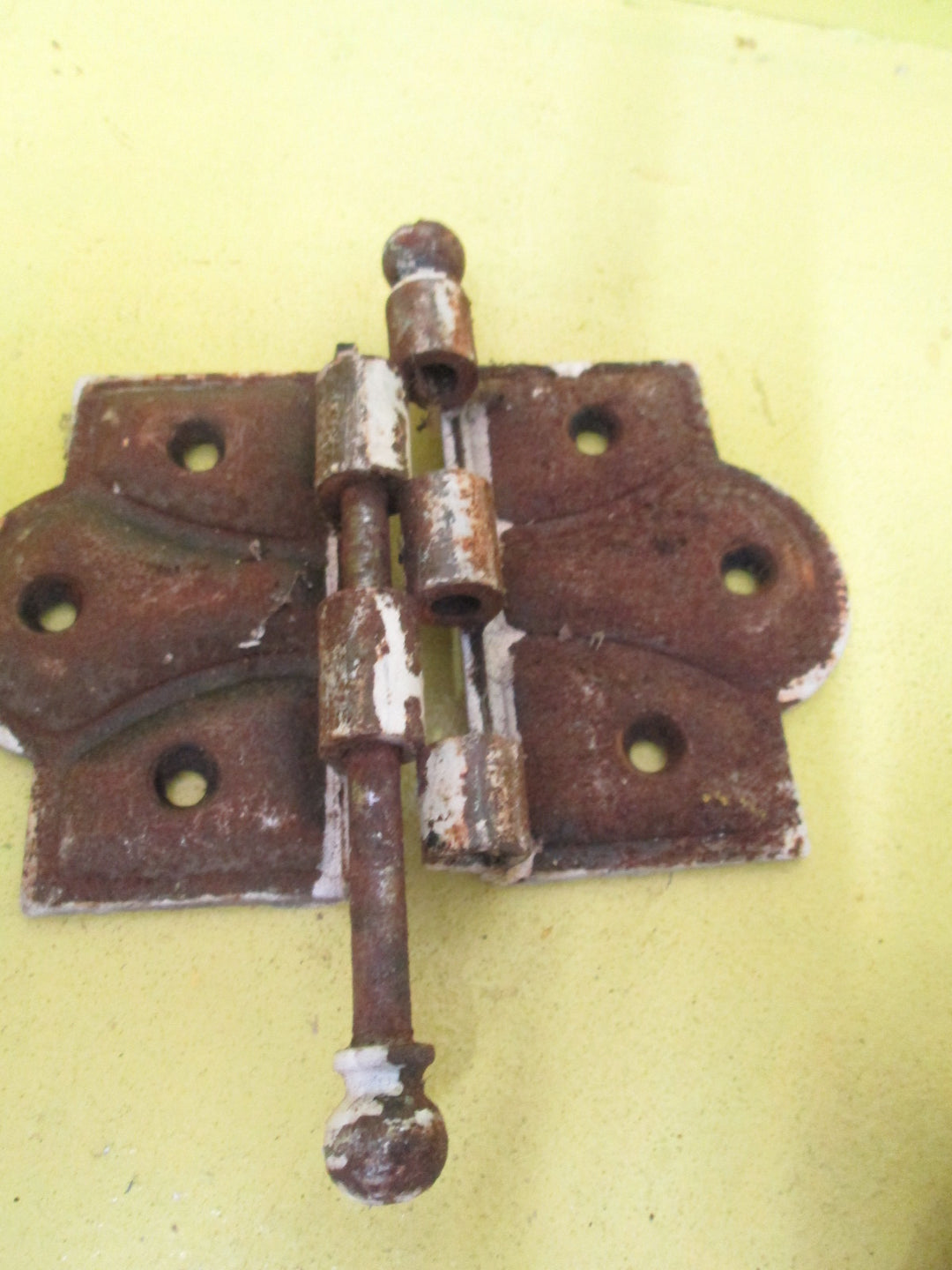 Vintage Iron St. Simons Half Surface Half Offset Door Hinge 120L-90L x 70W-40W