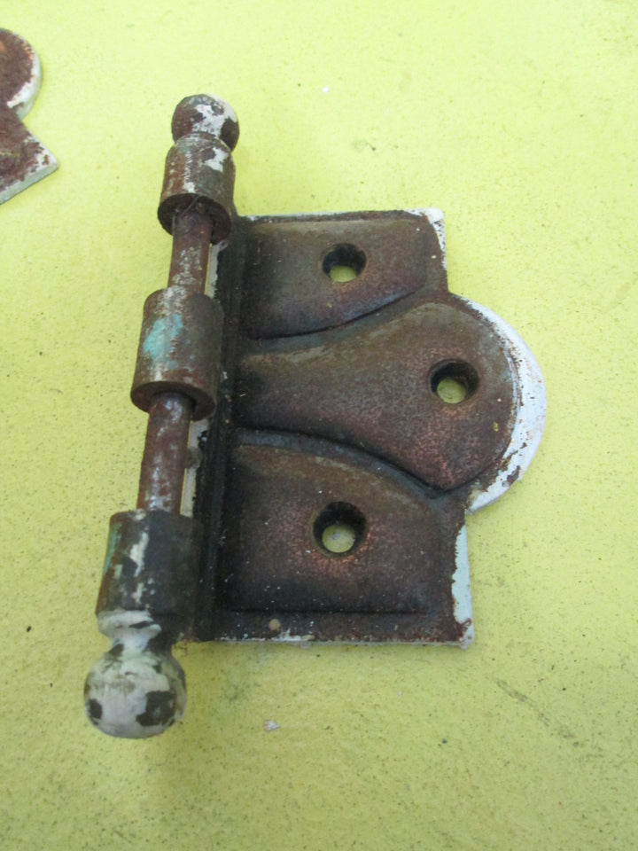 Vintage Iron St. Simons Half Surface Half Offset Door Hinge 120L-90L x 70W-40W