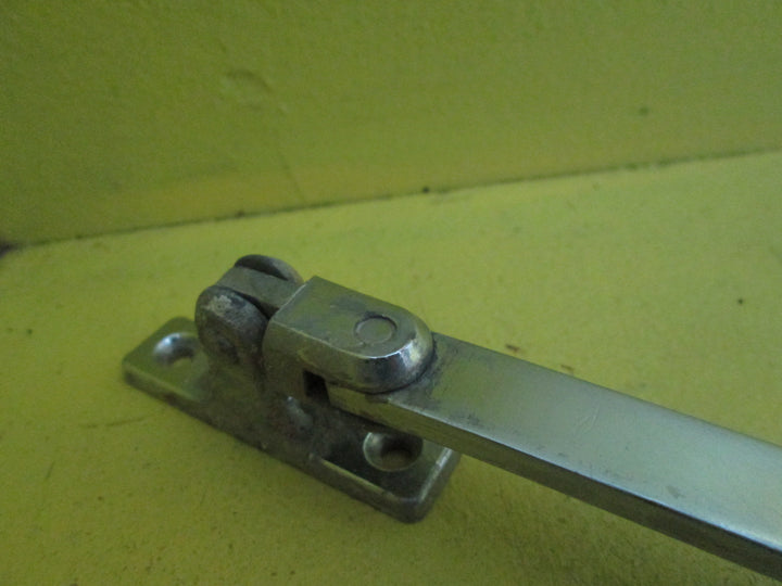 Casement Stay 370/375L x 12/15W