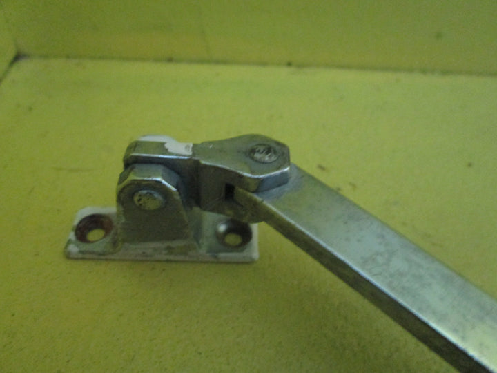 Casement Stay 370/375L x 12/15W