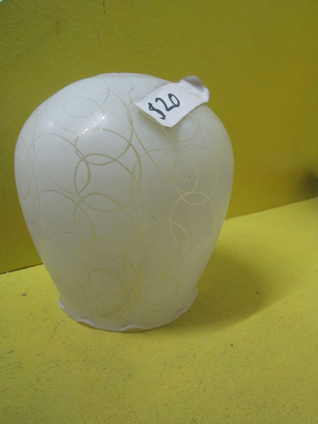 Swirly Pattern Light Shade 30/130/90D x 140H