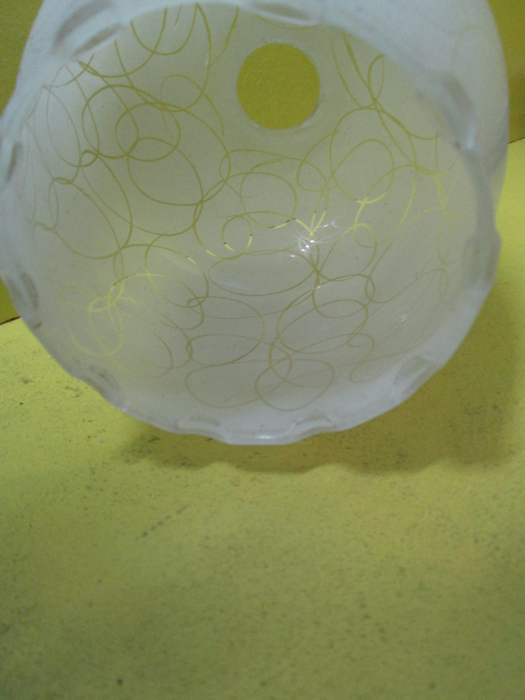 Swirly Pattern Light Shade 30/130/90D x 140H