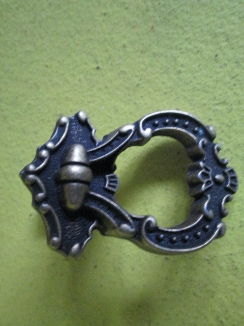 Ornate Fixed Draw Pull