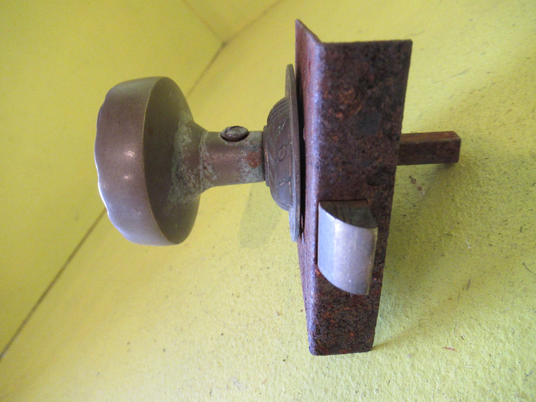 Solid Brass Patterned round Handle 50W x 45D with Copper Door Plate & Cabinet Lock  71W x 75L x 15D