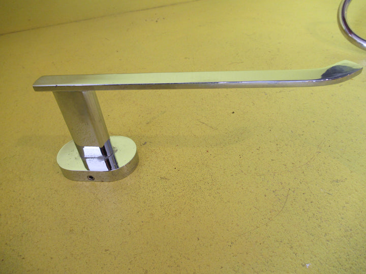 Chrome Streamlined Towel Holder & Toilet Roll Holder