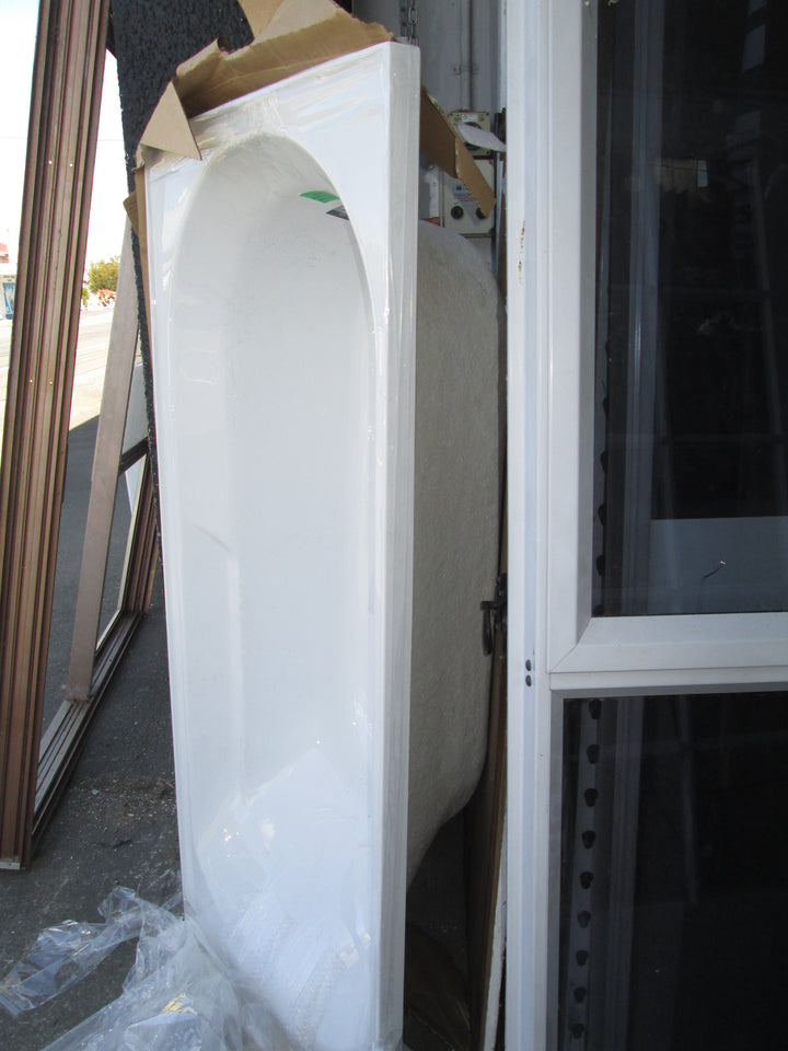 Englefield Sorrento II Rectangular Bath 1670L x 760W