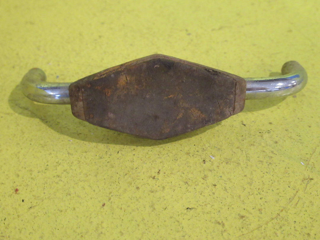 Rounded Diamond Shape Chrome & Brown Bakelite Handle  90L x 35H x 22D