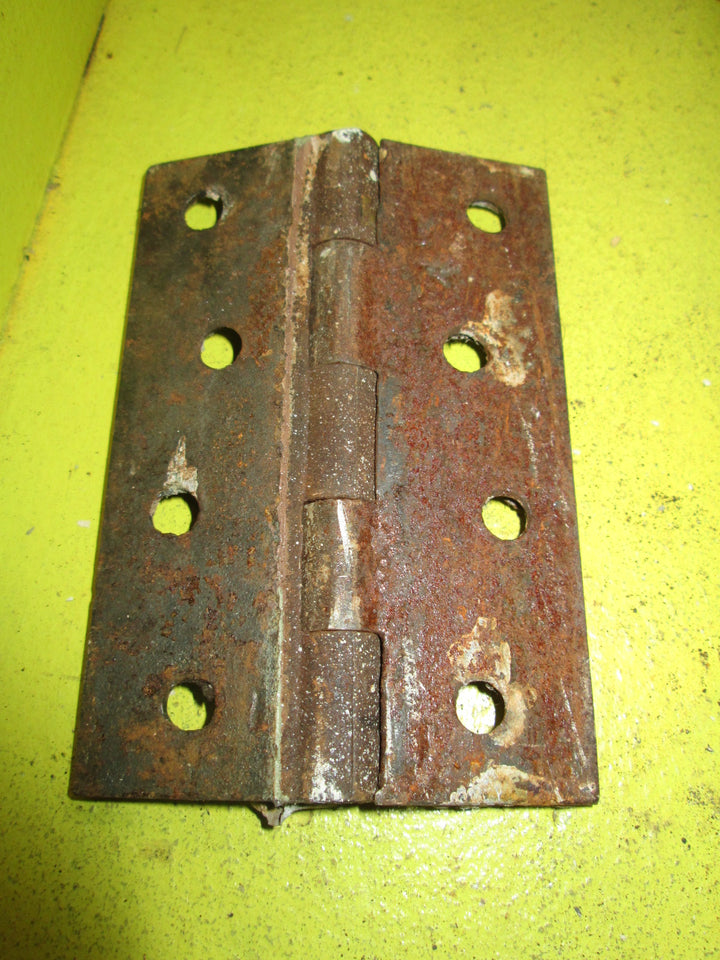 Vintage Cast Iron Butt Hinge 71-89-100-102L x 32-36-40-44W