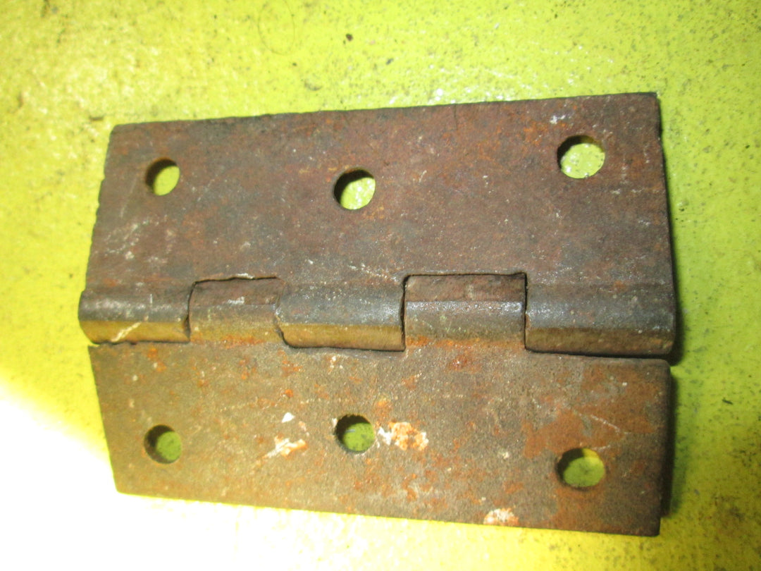 Vintage Cast Iron Butt Hinge 71-89-100-102L x 32-36-40-44W