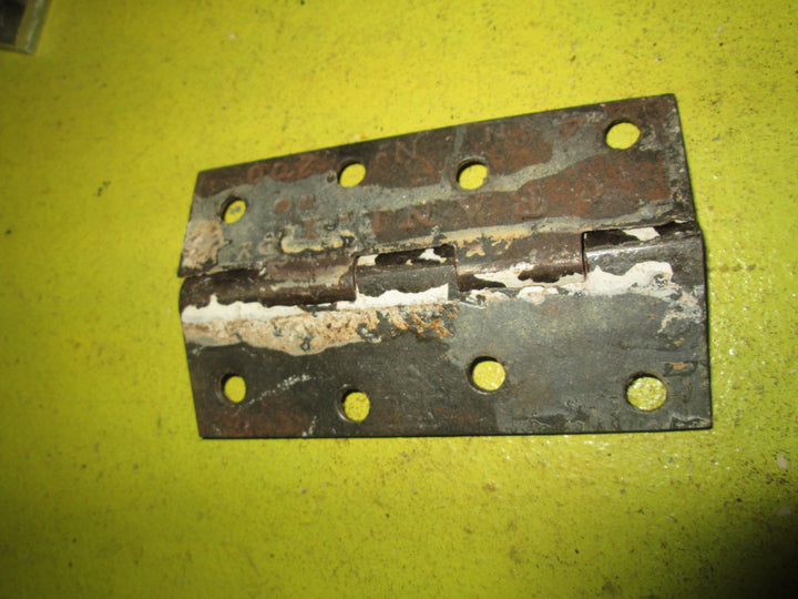 Vintage Cast Iron Butt Hinge 71-89-100-102L x 32-36-40-44W