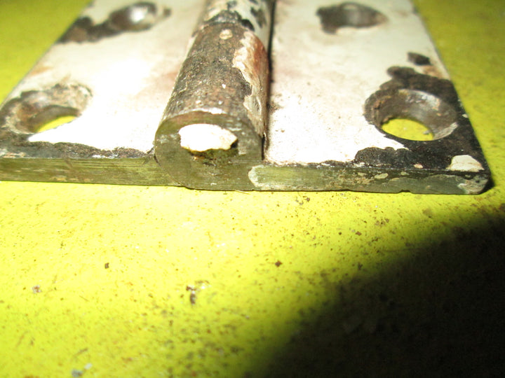 Vintage Cast Iron Butt Hinge 71-89-100-102L x 32-36-40-44W