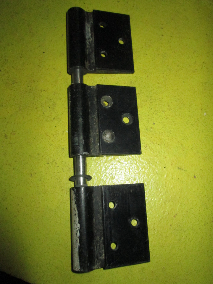 Fast Fix Hinge with Insert & Flap Hinge 90-100-102-185L x 40-44-50W