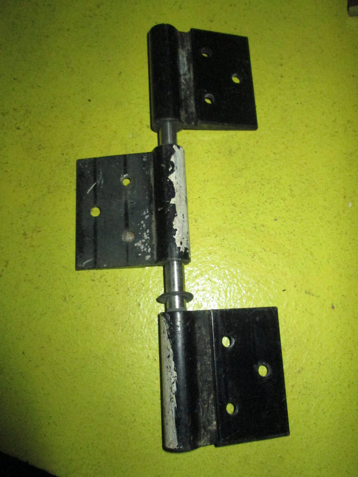 Fast Fix Hinge with Insert & Flap Hinge 90-100-102-185L x 40-44-50W
